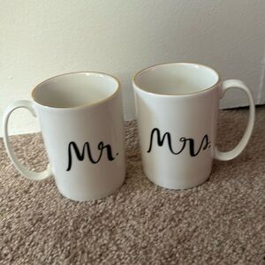 NEVER USED MR & MRS KATE SPADE MUGS